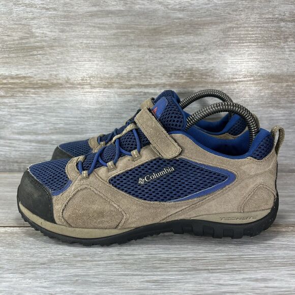 Columbia Shoes - Columbia Women's Access Point Trail Hiking Shoes Size 7